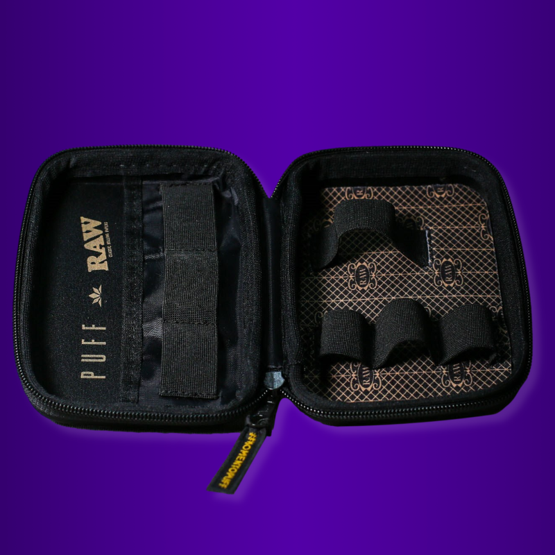 Case Collab Puff Life x RAW Black Clássica
